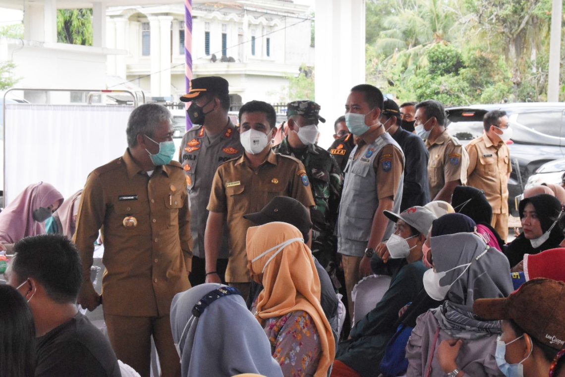 Bupati Iskandar Tinjau Vaksinasi di RS Pratama Tugu Jaya Lempuing